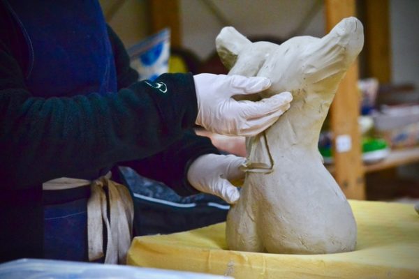 Modelage d'un buste poterie - Atap Aubagne